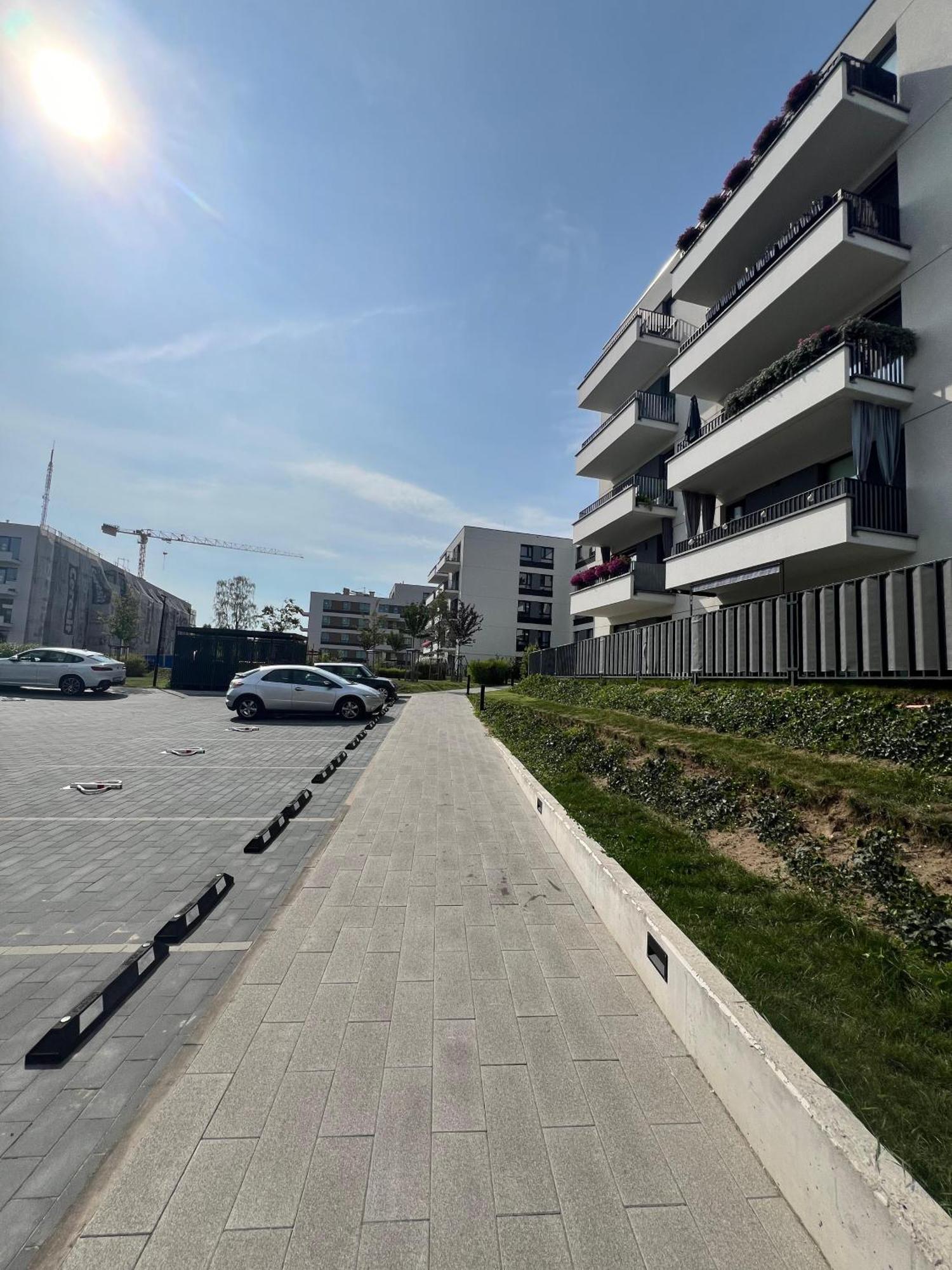 Mieszkanie Blisko Radomskiego Centrum Onkologii Exterior foto